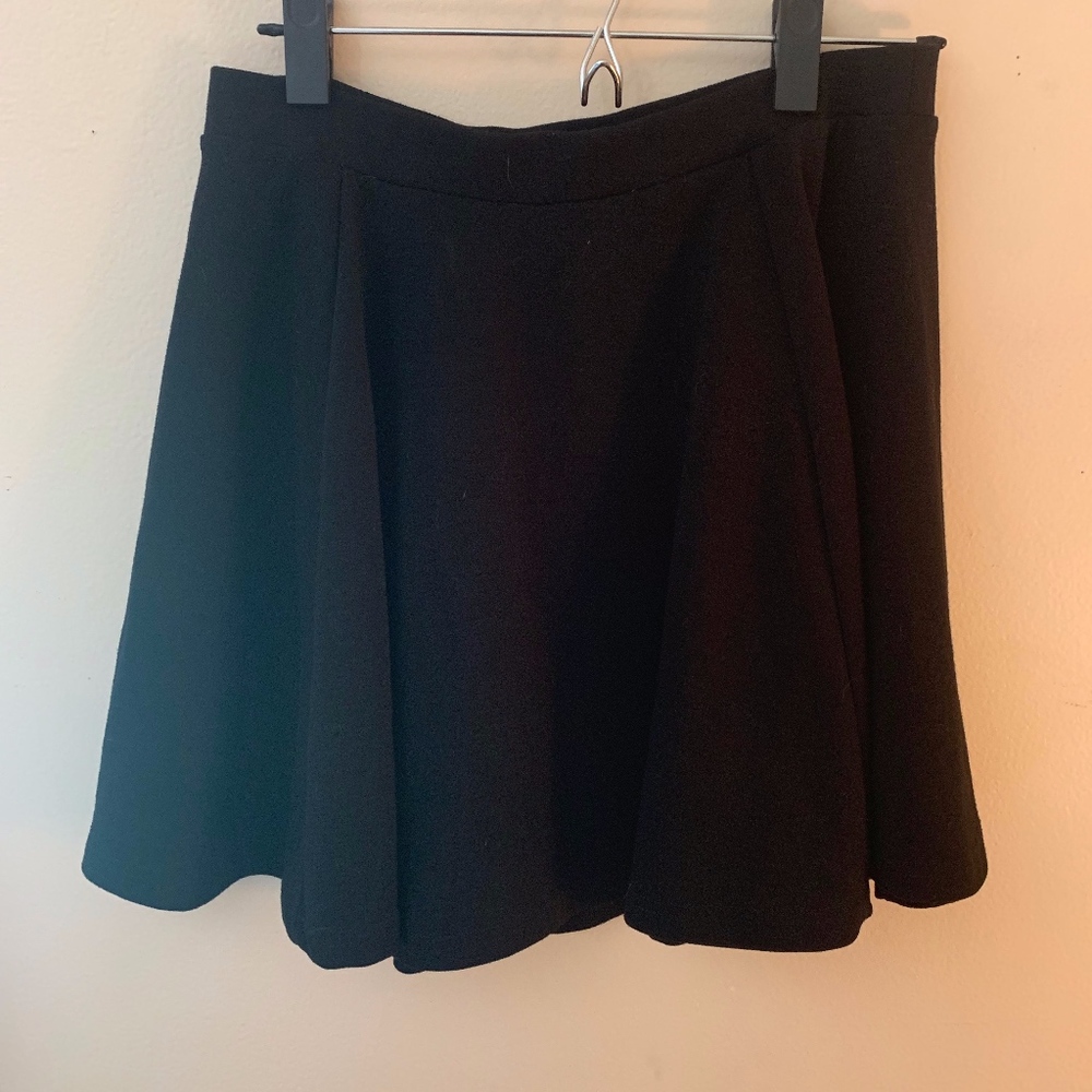 Little black skirt